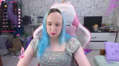 The Great And Powerful Trixie online show from October 9, 9:18 am