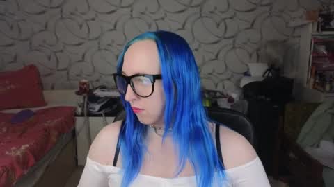 The Great And Powerful Trixie online show from April 27, 11:41 am