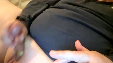 Snapshot of thetrouble chatting on January 19, 4:16 am thetrouble online show from January 19, 4:16 am