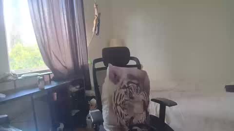 troy online show from October 13, 7:03 pm