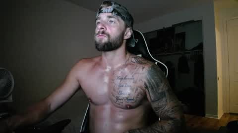 Snapshot of theufcfan_8181 chatting on July 11, 4:26 am troy online show from July 11, 4:26 am