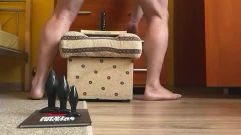 Snapshot of thev1nt chatting on March 8, 10:41 am thev1nt online show from March 8, 10:41 am