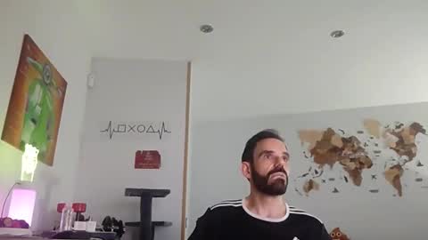 Snapshot of thewitcher69_ chatting on June 3, 5:51 pm thewitcher69_ online show from June 3, 5:51 pm