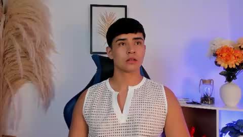 Snapshot of thiago_connor21 chatting on June 26, 10:14 pm Thiago online show from June 26, 10:14 pm