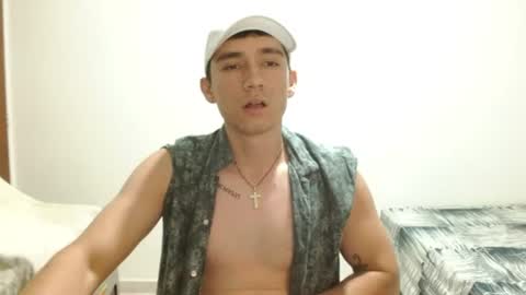 Snapshot of thiago_deseo69 chatting on June 16, 12:13 am thiago_deseo69 online show from June 16, 12:13 am