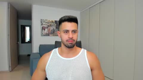 thiago_driussi online show from March 2, 3:56 am