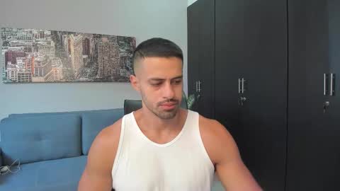 thiago_driussi online show from September 10, 11:32 am