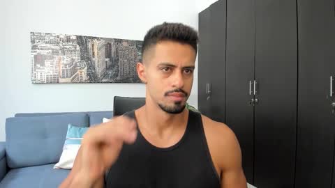 thiago_driussi online show from January 11, 8:36 pm