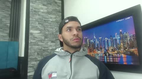 thiago_hairy online show from October 22, 3:18 am