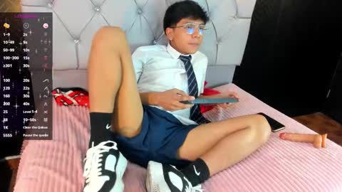 thiago online show from September 25, 1:04 pm