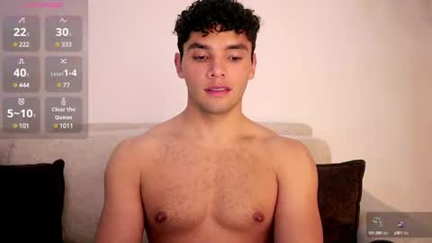 Just Thiago  online show from March 12, 12:31 am