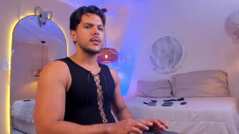 Thiago online show from October 29, 10:06 am