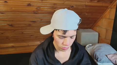 thiago_n_sam online show from November 5, 2:44 am