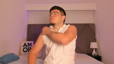 thiago_occonor online show from October 13, 12:49 pm