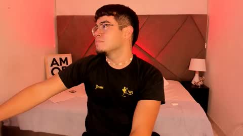 thiago_occonor online show from October 14, 12:55 am