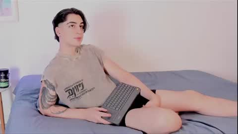 Thiago Winteer online show from July 21, 5:43 am
