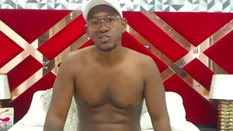 Thiago online show from July 21, 3:25 pm