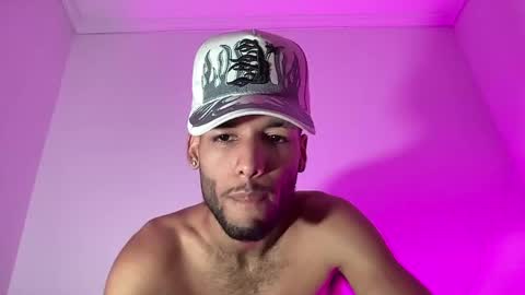 ThiagoFerreti online show from June 5, 12:06 am