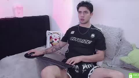 Thiago River online show from July 8, 4:17 am