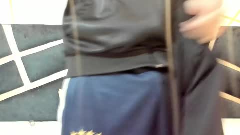 Thiago   online show from December 14, 12:55 am