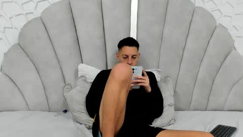 Thiago   online show from March 5, 3:30 pm