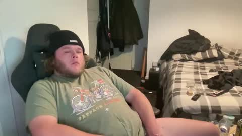 thicccd97 online show from April 15, 8:20 pm