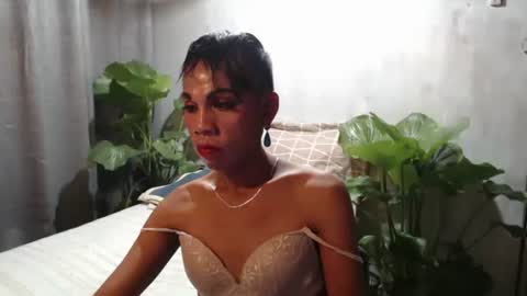 gil online show from April 8, 10:10 pm