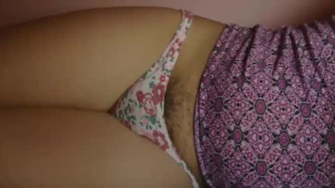 Snapshot of thickandjuicy16 chatting on October 16, 4:19 pm cy online show from October 16, 4:19 pm