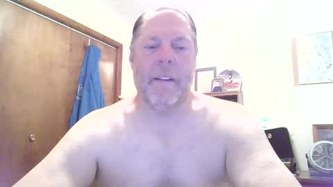 thickcock4u1105 online show from May 20, 11:38 am