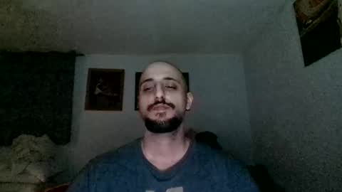 Snapshot of thickdickeddom chatting on June 19, 9:35 am ThickDickedDom online show from June 19, 9:35 am