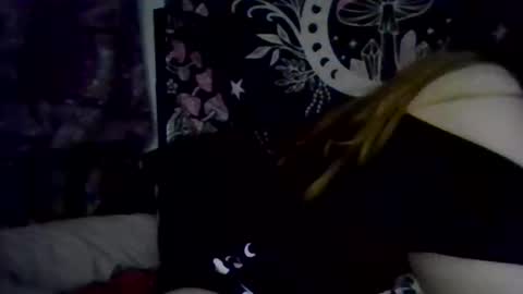 Ariel online show from November 16, 7:14 am