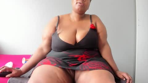 thickleeyanax online show from December 23, 6:33 am