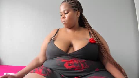 thickleeyanax online show from February 20, 8:50 am