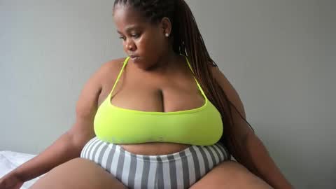 thickleeyanax online show from March 7, 11:29 am