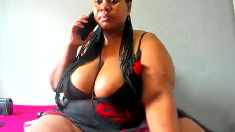 thickleeyanax online show from September 30, 9:14 am