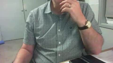 James online show from December 26, 1:32 pm