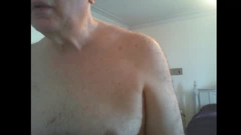 James online show from March 11, 4:43 am