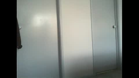 Snapshot of thickmelnik chatting on May 16, 7:05 am James online show from May 16, 7:05 am