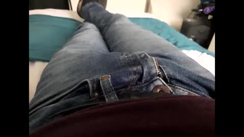 thicksingarters online show from December 14, 1:05 pm