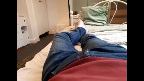 thicksingarters online show from October 18, 4:30 pm