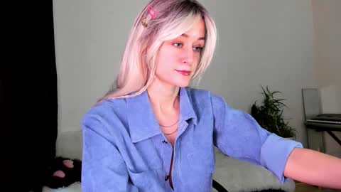 thief_of_hearts_ online show from December 15, 7:45 am