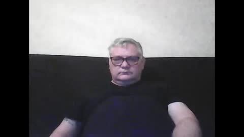 Thierrysymp online show from December 2, 5:15 pm