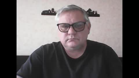 Thierrysymp online show from December 30, 10:43 am