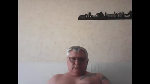 Thierrysymp online show from September 11, 3:56 pm