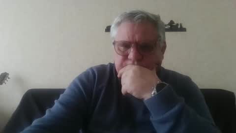 Snapshot of thierrysymp chatting on March 22, 10:40 am Thierrysymp online show from March 22, 10:40 am