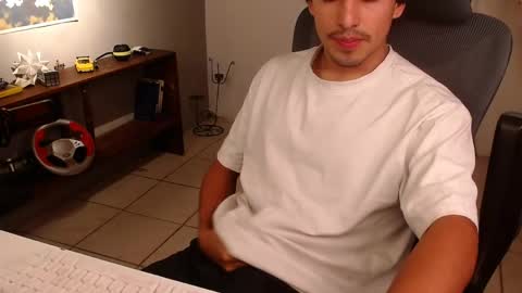 thieves_us online show from April 13, 8:25 pm