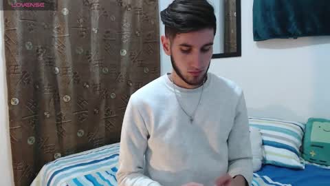 Thiiago online show from October 15, 5:51 am