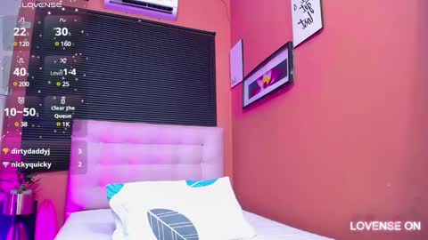 Eva  online show from February 25, 8:30 pm