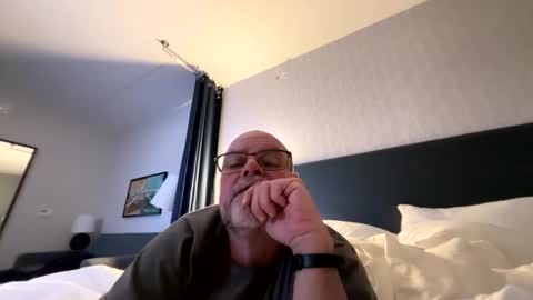 thisguy374 online show from February 24, 11:14 pm