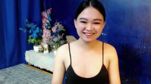 Snapshot of thisiskimmy chatting on February 25, 1:54 pm thisiskimmy online show from February 25, 1:54 pm